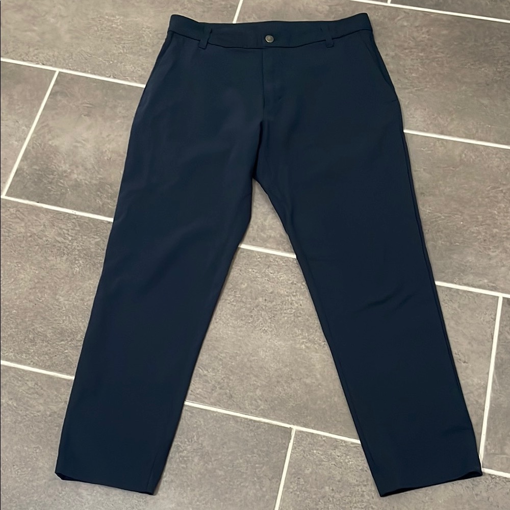 Lululemon Commission Pant Classic 28” *Warpstreme size 32 - Picture 2 of 10